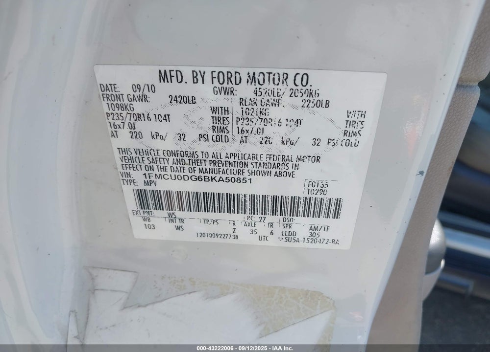 2011 FORD ESCAPE VIN: 1FMCU0DG6BKA50851