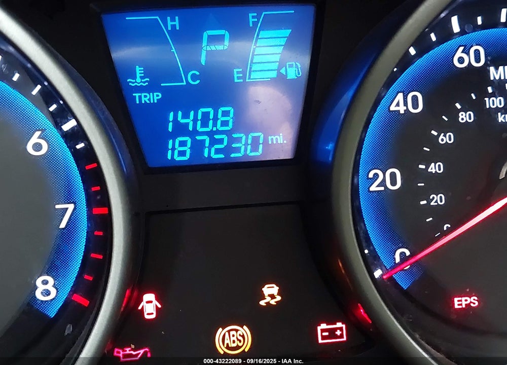 2012 HYUNDAI TUCSON VIN: KM8JU3AC3CU389471
