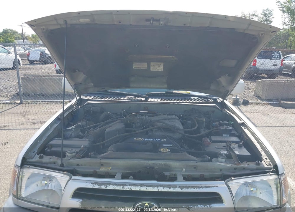 2000 TOYOTA 4RUNNER SR5 V6 VIN: JT3HN86R5Y0323176