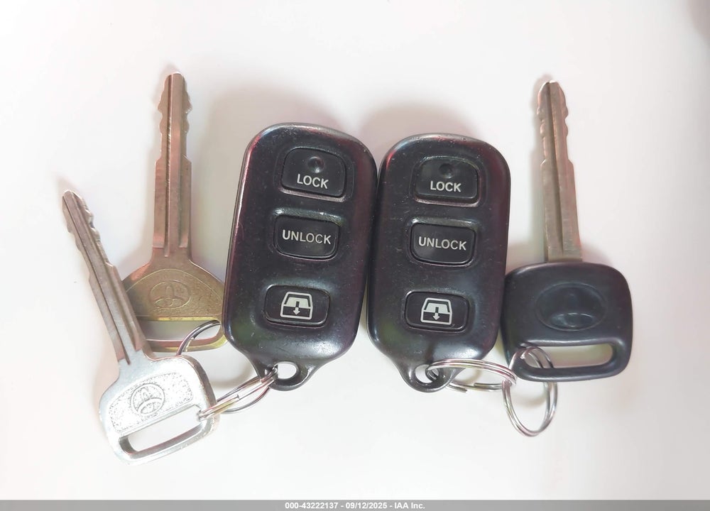 2000 TOYOTA 4RUNNER SR5 V6 VIN: JT3HN86R5Y0323176