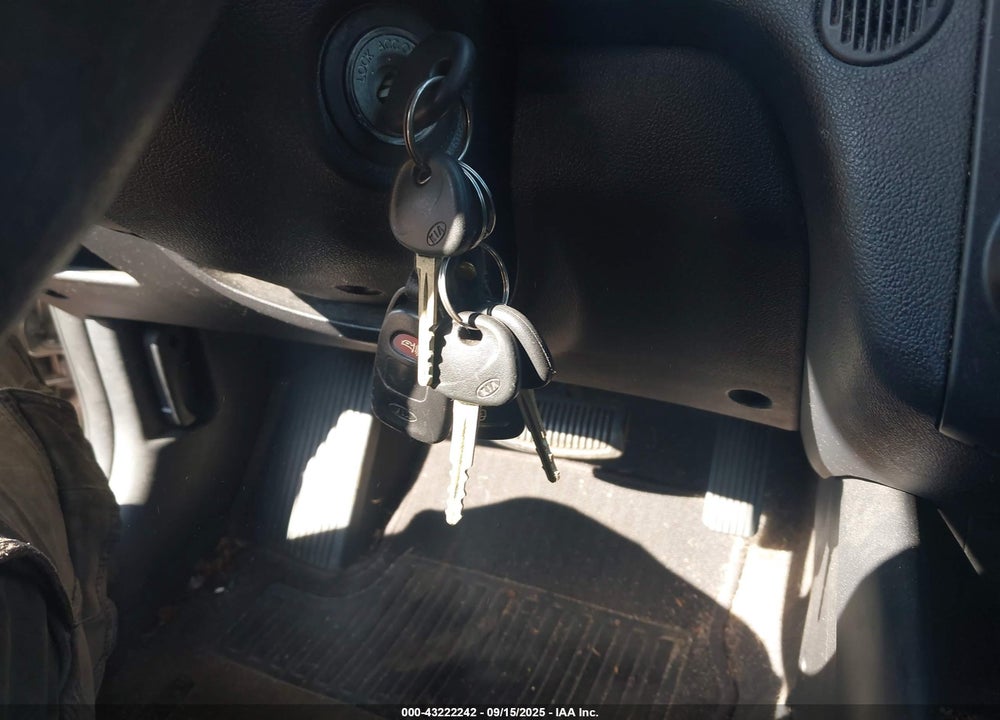 2012 KIA FORTE VIN: KNAFU6A21C5522285