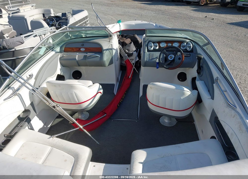 2004 COBALT 24FT VIN: FGE22156J304