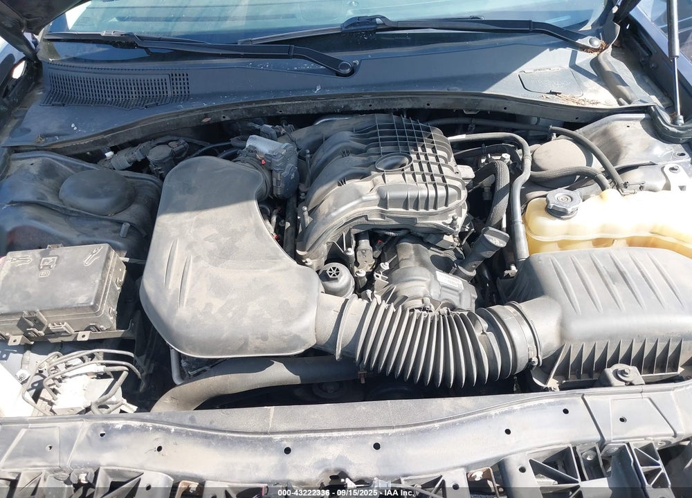 2019 CHRYSLER 300 VIN: 2C3CCAEG0KH687144