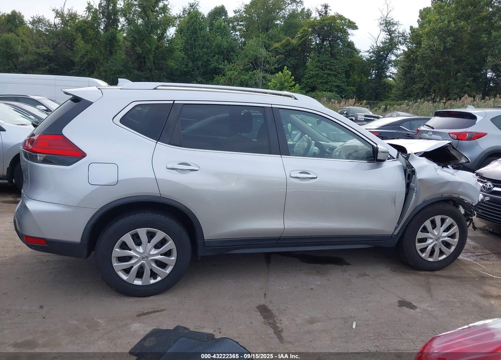 2017 NISSAN ROGUE S VIN: KNMAT2MV1HP521020