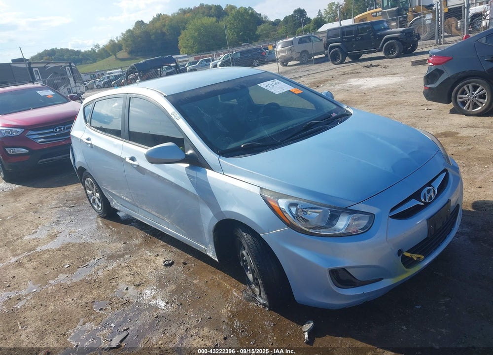 2013 HYUNDAI ACCENT GS VIN: KMHCT5AE8DU118061