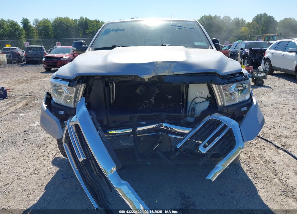 2019 RAM 1500 BIG HORN/LONE STAR 4X4 5'7 BOX VIN: 1C6SRFFT4KN623654