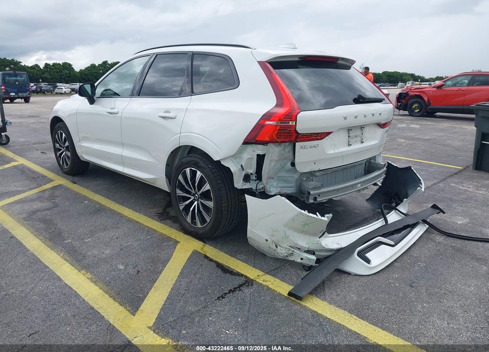 2025 VOLVO XC60 VIN: YV4M12RC1S1184317