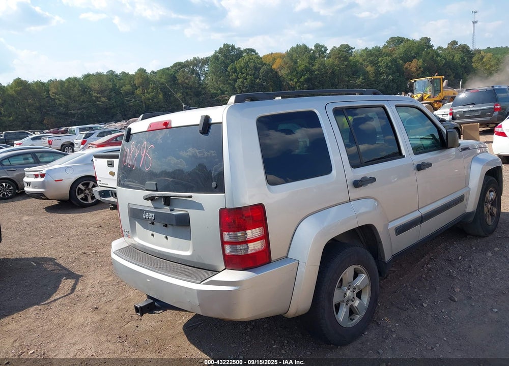 2012 JEEP LIBERTY VIN: 1C4PJMAK0CW108896
