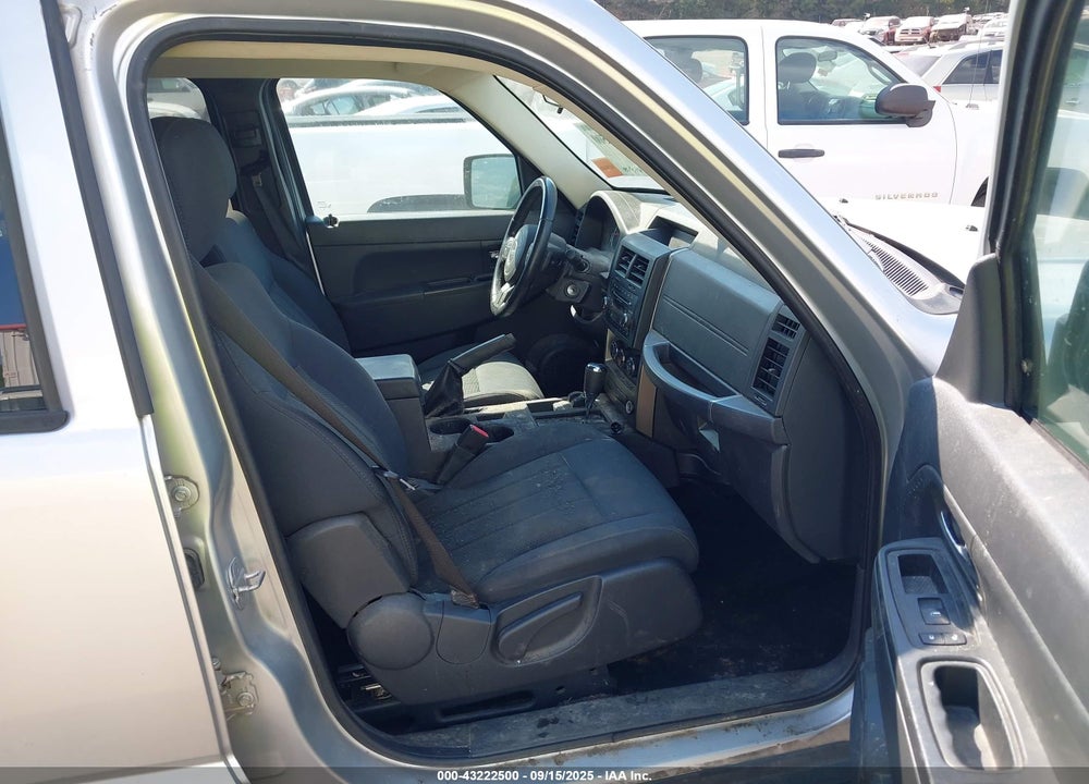 2012 JEEP LIBERTY VIN: 1C4PJMAK0CW108896