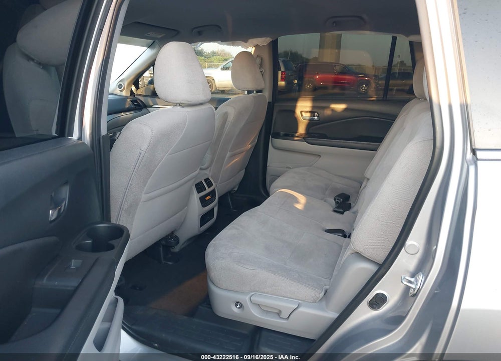 2021 HONDA PILOT VIN: 5FNYF5H37MB022288