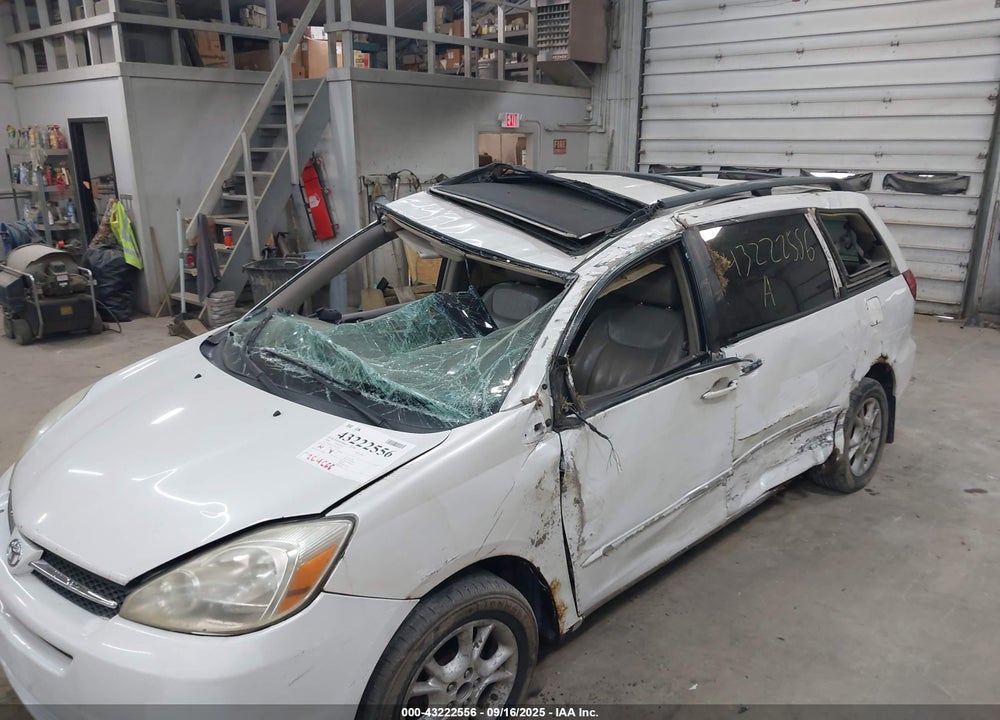 2004 TOYOTA SIENNA XLE LIMITED VIN: 5TDBA22C64S013220