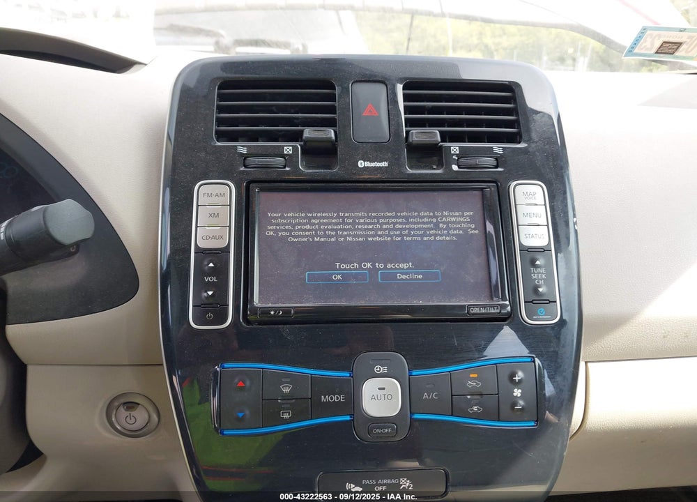 2012 NISSAN LEAF VIN: JN1AZ0CP1CT020461