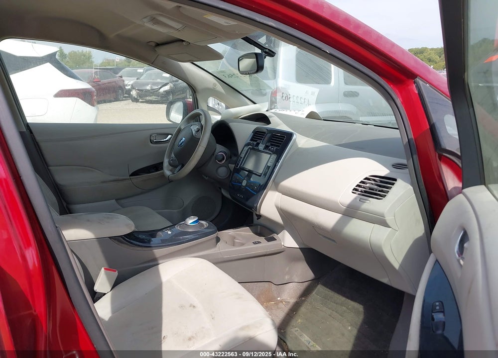 2012 NISSAN LEAF VIN: JN1AZ0CP1CT020461