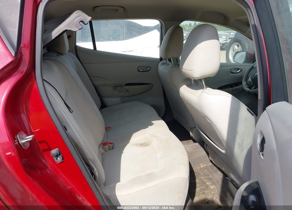 2012 NISSAN LEAF VIN: JN1AZ0CP1CT020461