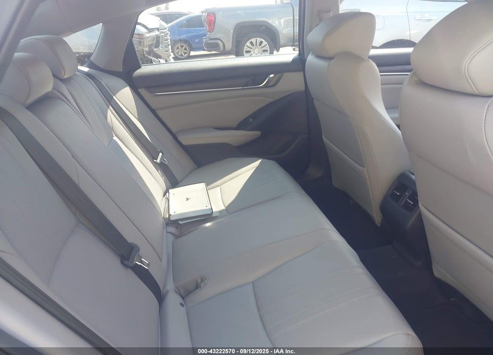 2020 HONDA ACCORD VIN: 1HGCV1F57LA113077
