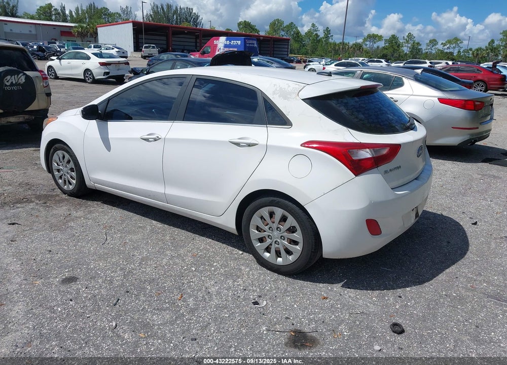 2016 HYUNDAI ELANTRA GT VIN: KMHD35LH2GU255691