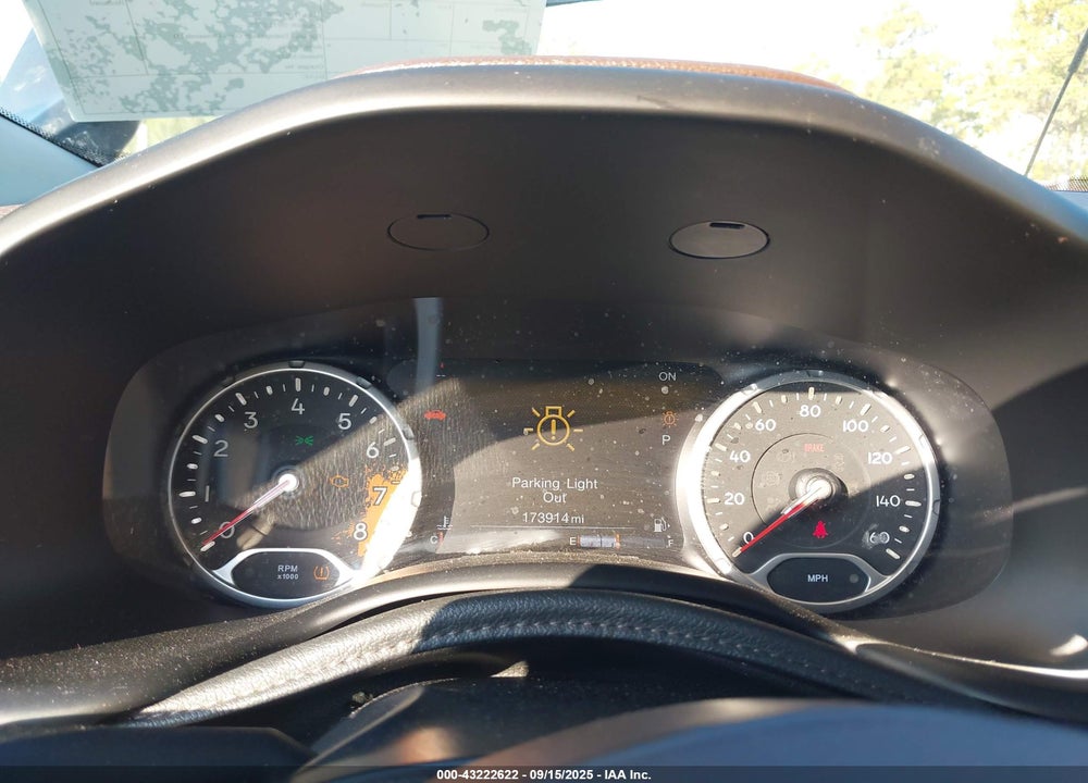 2016 JEEP RENEGADE LIMITED VIN: ZACCJADT6GPD96900