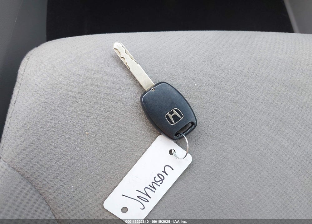 2012 HONDA CIVIC VIN: 2HGFB2F50CH577020