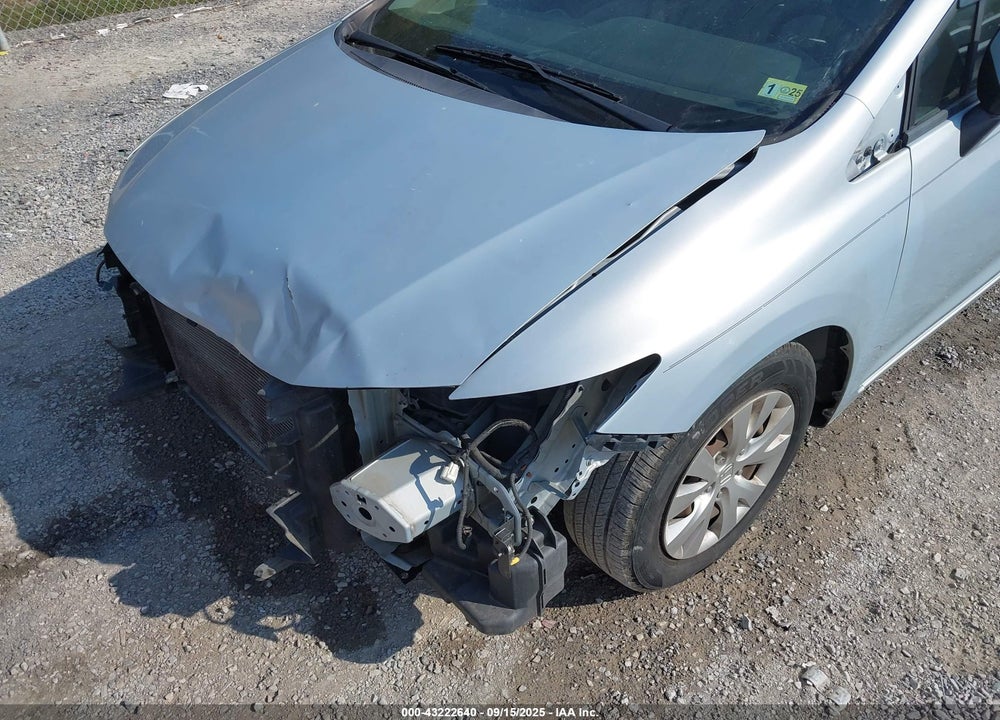 2012 HONDA CIVIC VIN: 2HGFB2F50CH577020