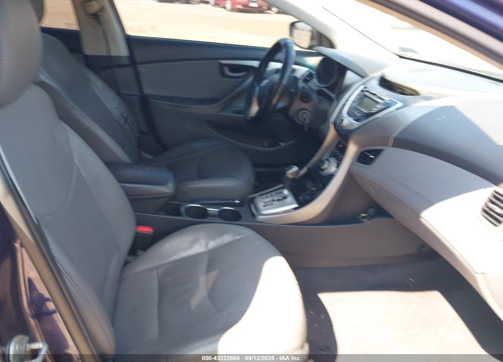 2011 HYUNDAI ELANTRA LIMITED VIN: 5NPDH4AE1BH017469