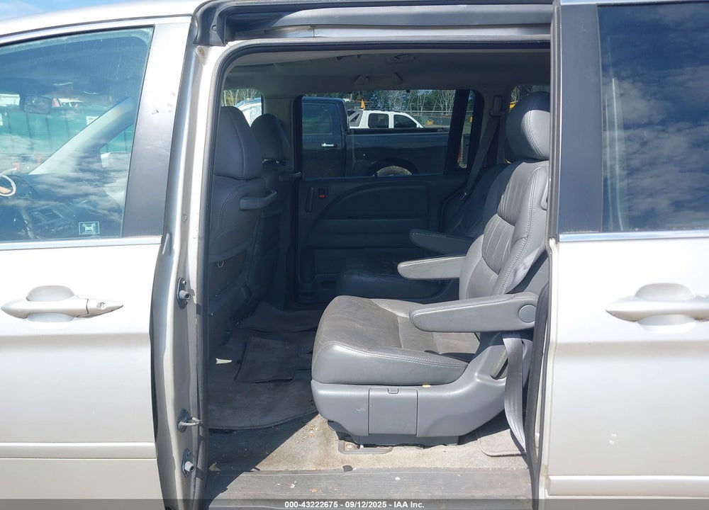 2007 HONDA ODYSSEY EX-L VIN: 5FNRL38777B403101