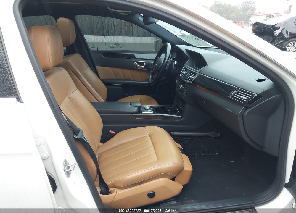 2010 MERCEDES-BENZ E-CLASS VIN: WDDHF9AB5AA114390