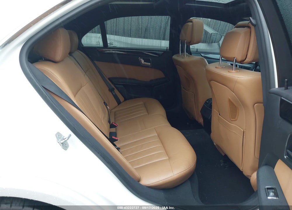 2010 MERCEDES-BENZ E-CLASS VIN: WDDHF9AB5AA114390