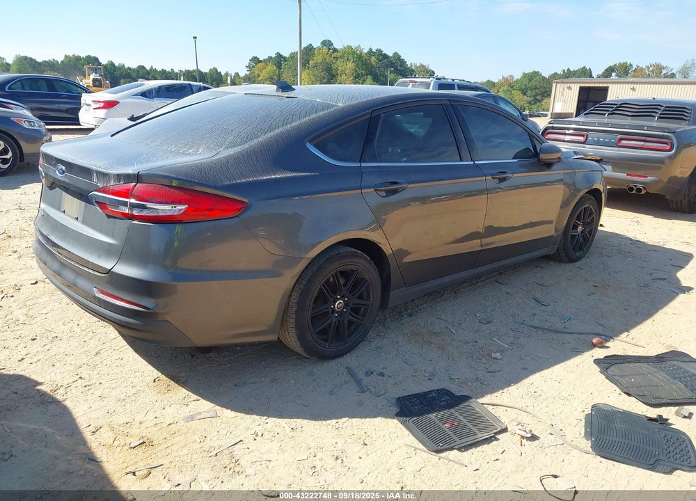 2020 FORD FUSION VIN: 3FA6P0G77LR200036