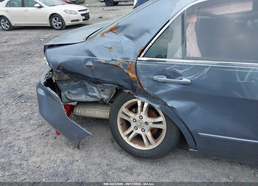 2007 HONDA ACCORD 2.4 EX VIN: 1HGCM56857A124153