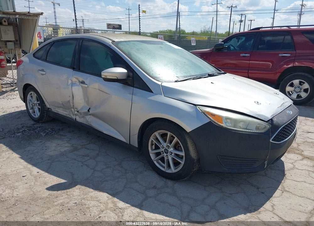 2015 FORD FOCUS SE VIN: 1FADP3F27FL219297