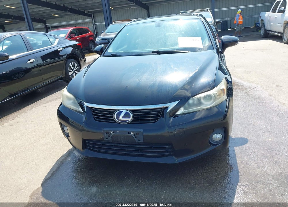 2013 LEXUS CT 200H VIN: JTHKD5BH6D2147932