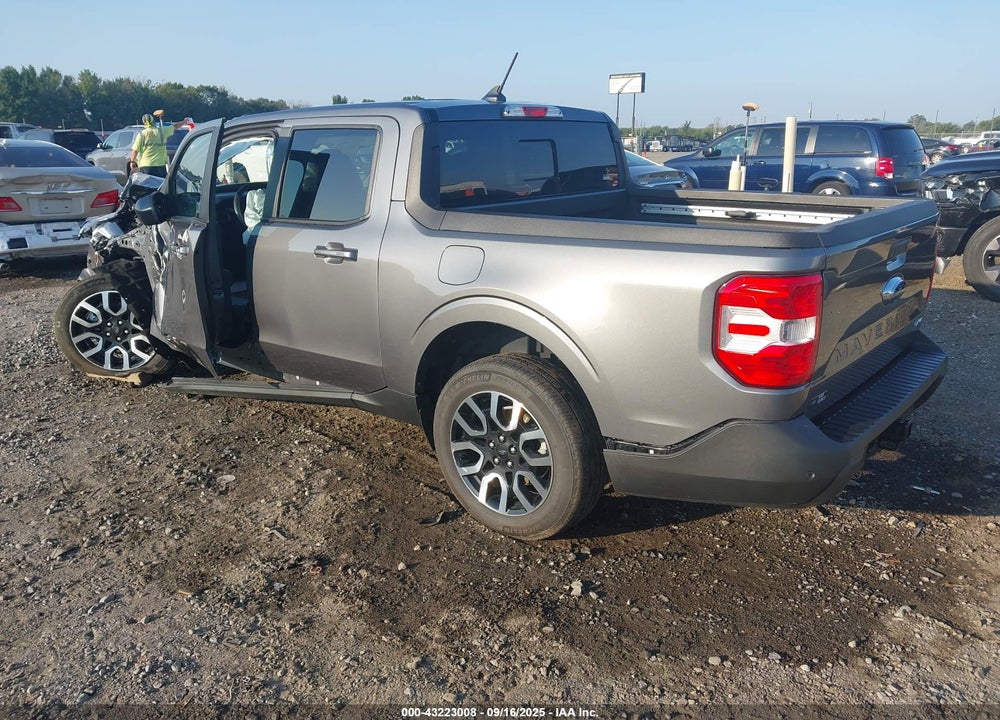 2024 FORD MAVERICK LARIAT VIN: 3FTTW8S97RRB05489