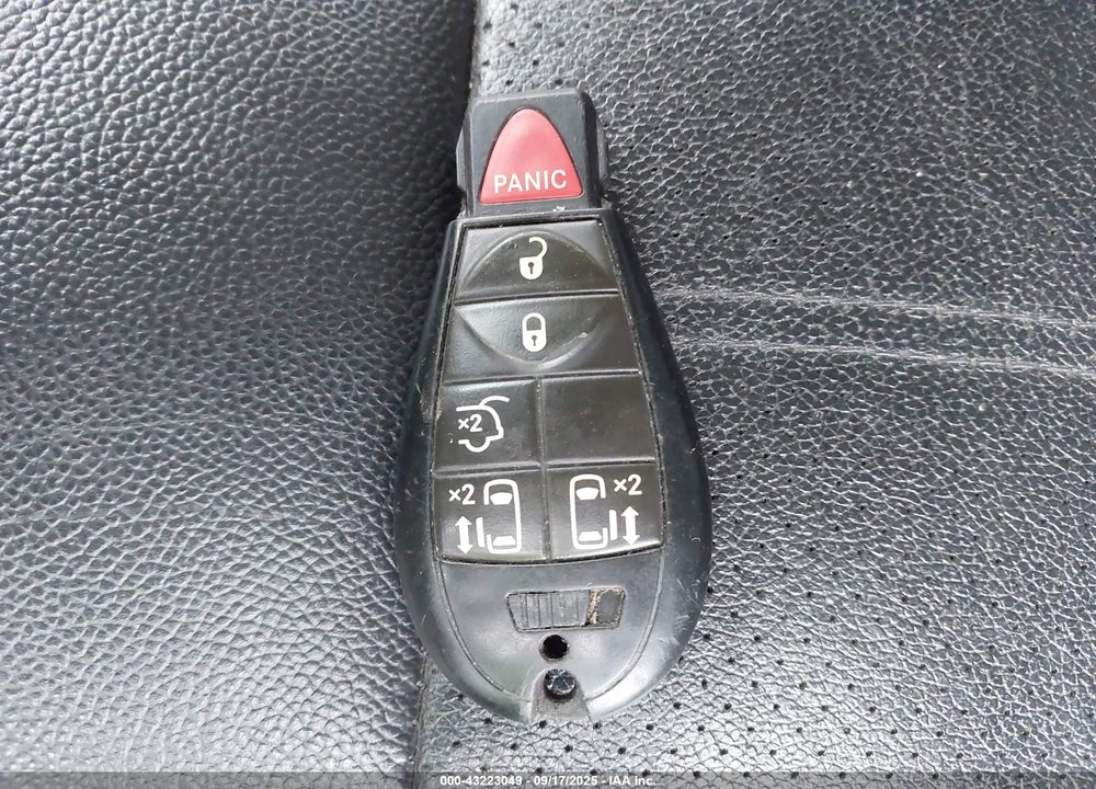 2012 CHRYSLER TOWN & COUNTRY TOURING VIN: 2C4RC1BG5CR170041