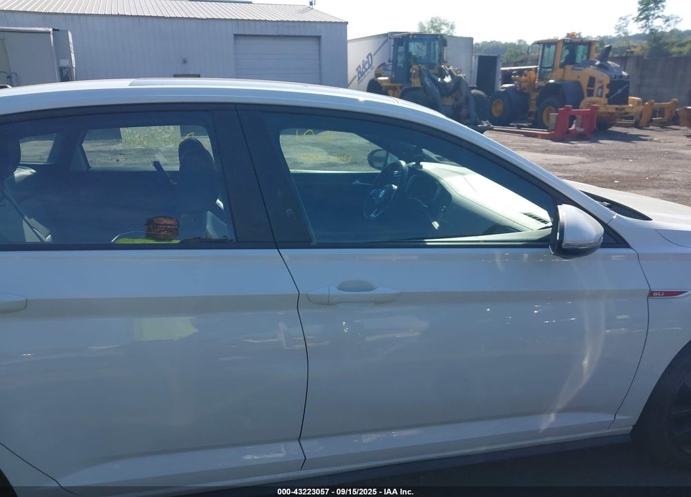 2019 VOLKSWAGEN JETTA VIN: 3VW5T7BU0KM181801