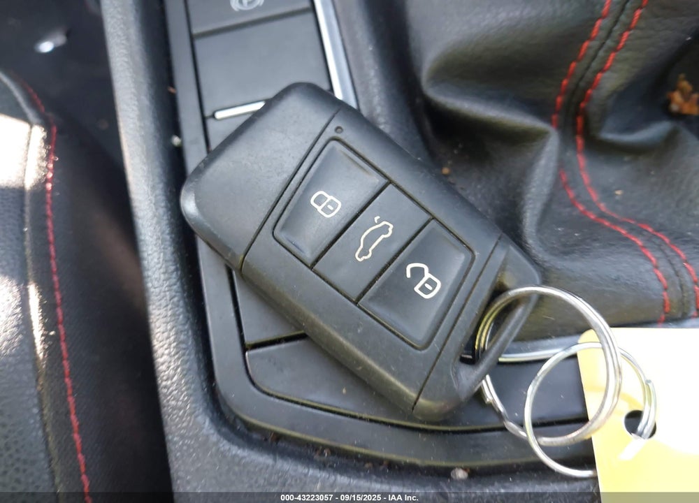 2019 VOLKSWAGEN JETTA VIN: 3VW5T7BU0KM181801
