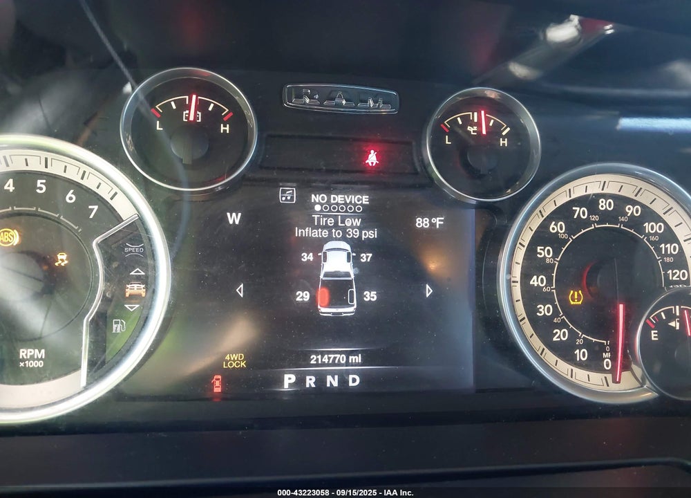 2016 RAM 1500 VIN: 3C6JR7BT8GG195322