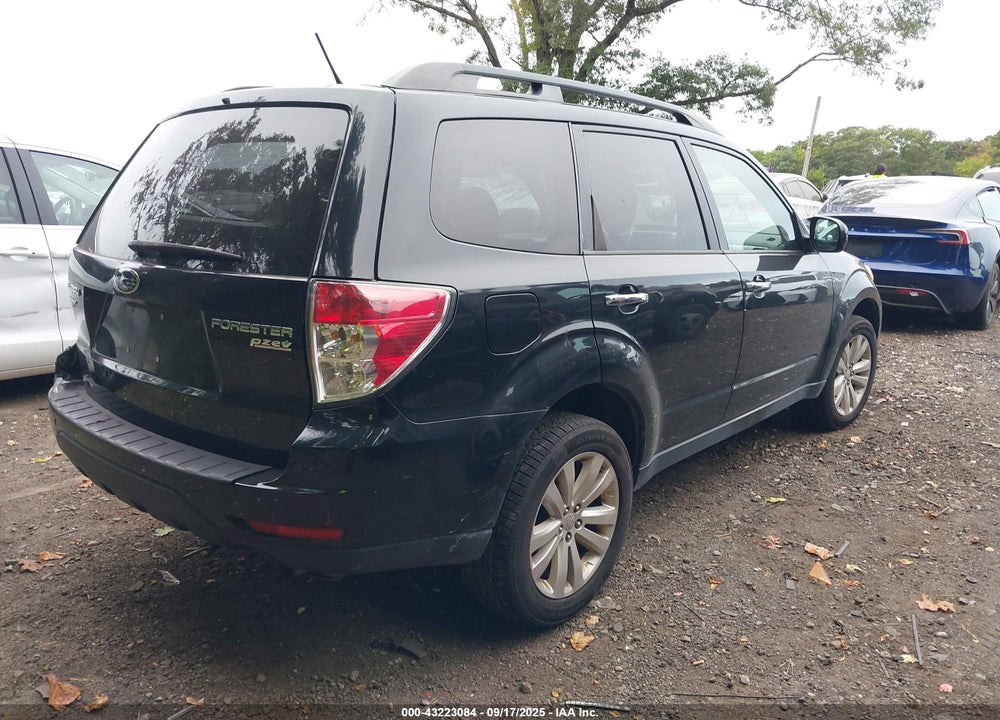 2012 SUBARU FORESTER VIN: JF2SHADC4CH426437