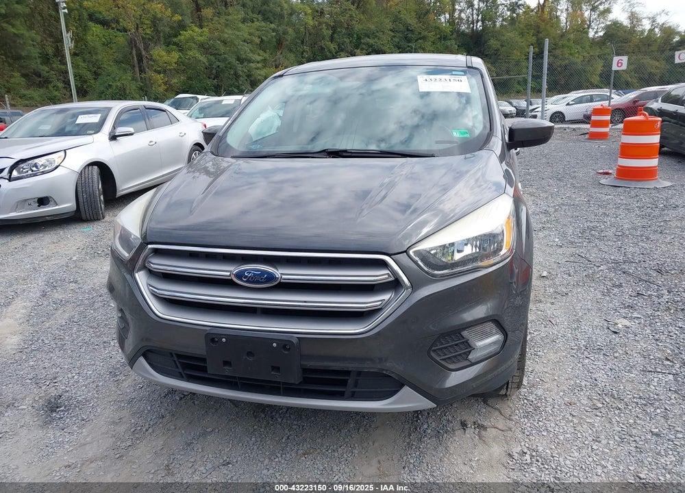 2017 FORD ESCAPE VIN: 1FMCU9GD6HUE39413