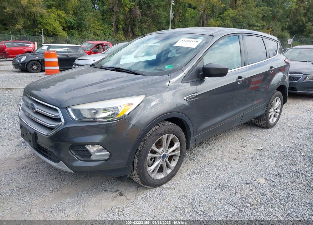 2017 FORD ESCAPE VIN: 1FMCU9GD6HUE39413
