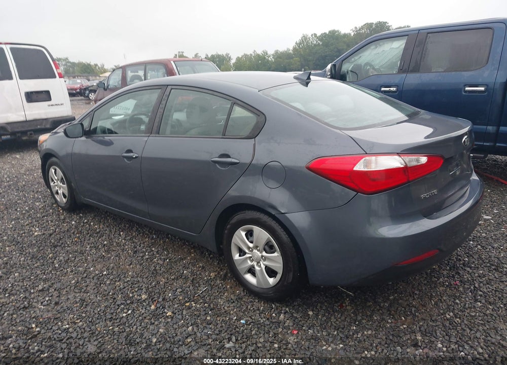 2016 KIA FORTE LX VIN: KNAFX4A65G5605951