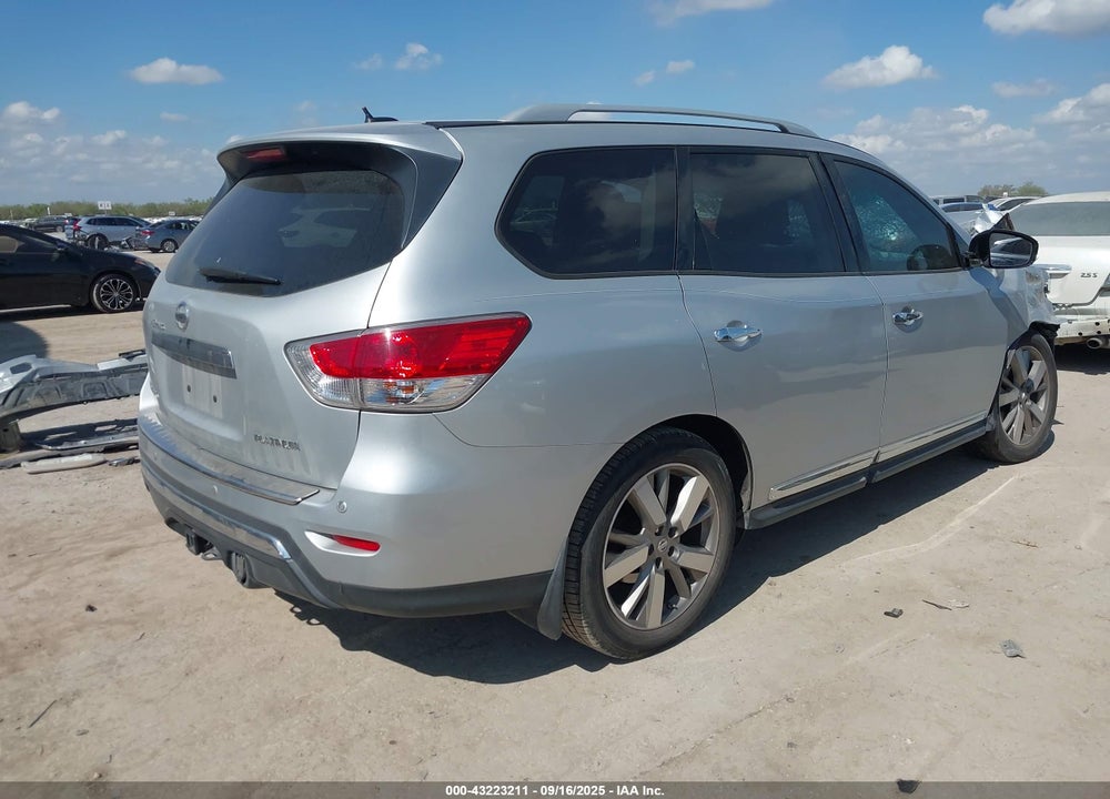 2016 NISSAN PATHFINDER VIN: 5N1AR2MN3GC630384