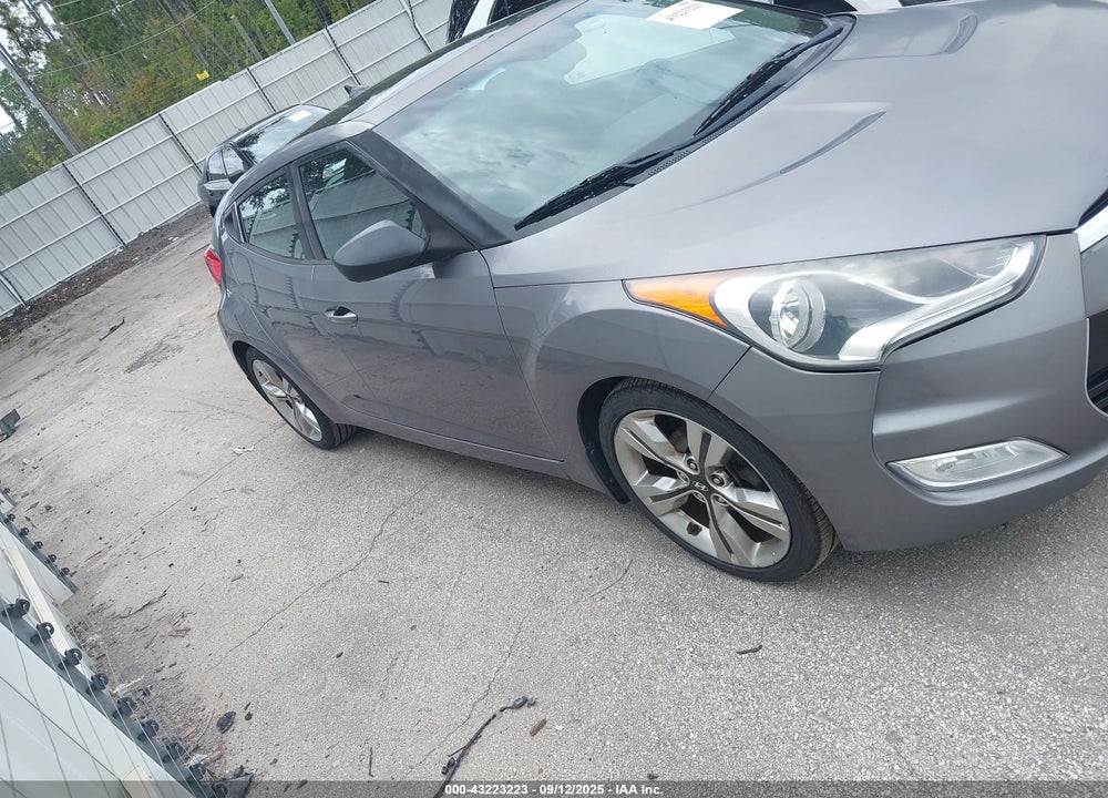 2013 HYUNDAI VELOSTER BASE W/BLACK VIN: KMHTC6AD3DU118515