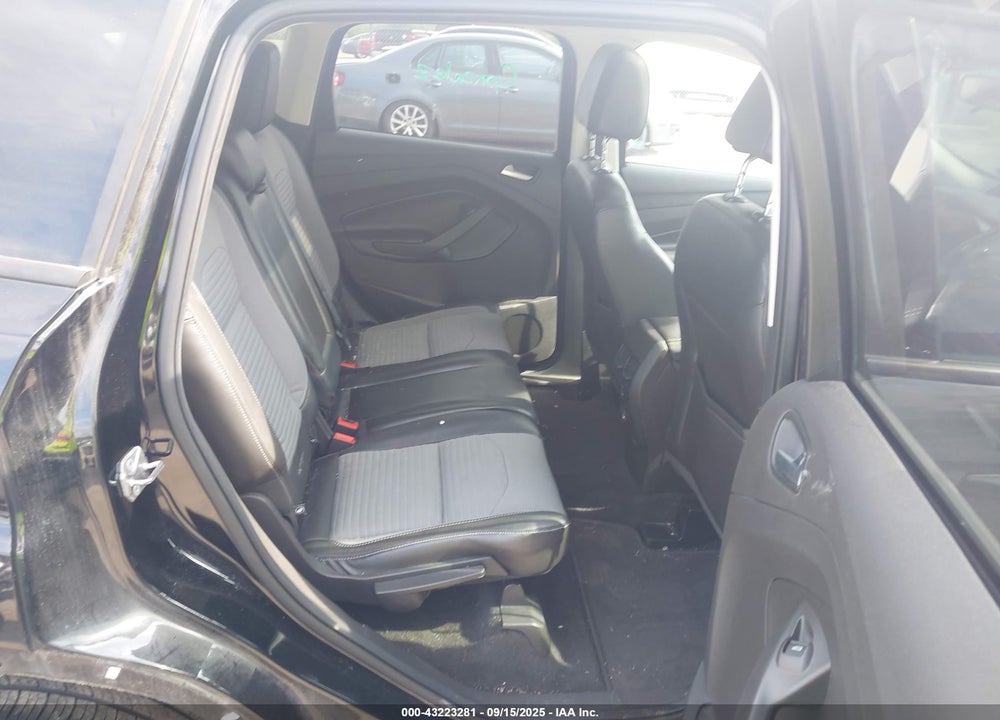 2017 FORD ESCAPE VIN: 1FMCU9GDXHUE19987