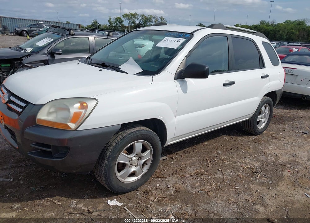 2007 KIA SPORTAGE LX VIN: KNDJF724877372666