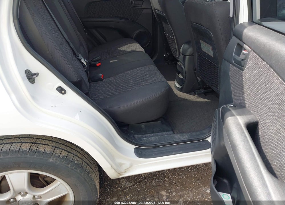 2007 KIA SPORTAGE LX VIN: KNDJF724877372666