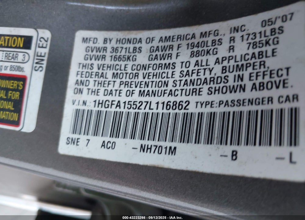 2007 HONDA CIVIC VIN: 1HGFA15527L116862