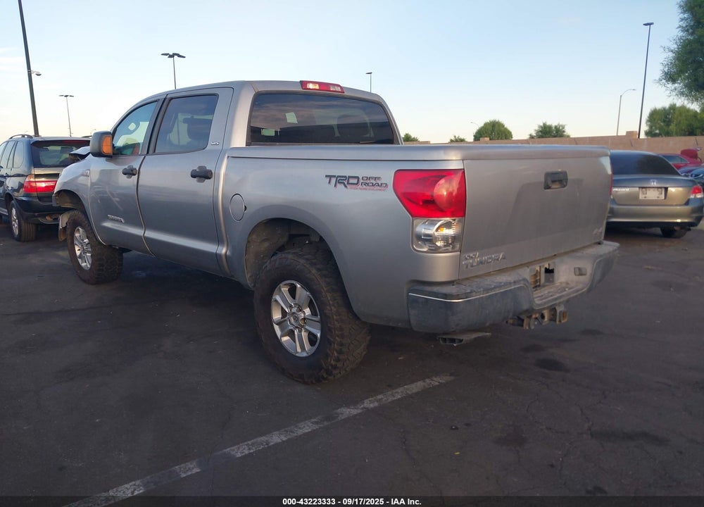 2007 TOYOTA TUNDRA SR5 5.7L V8 VIN: 5TBDV541X7S459586