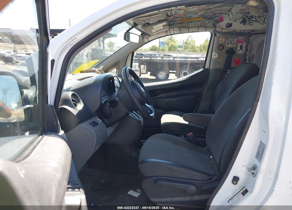 2017 NISSAN NV200 S VIN: 3N6CM0KN3HK711218