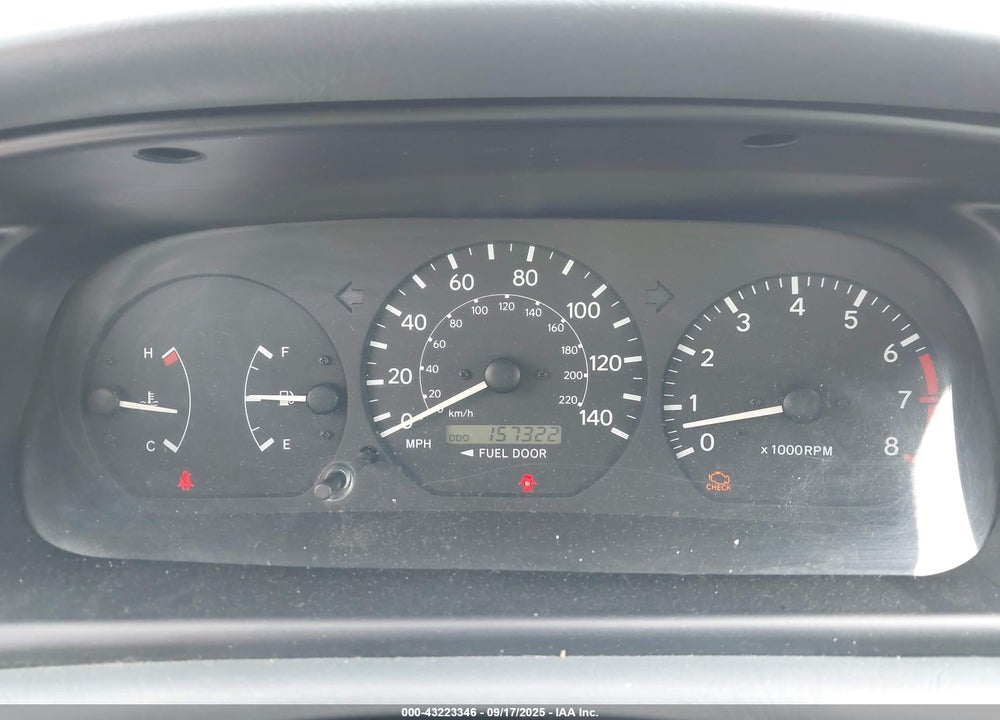 2000 TOYOTA CAMRY CE VIN: 4T1BG22K3YU699218
