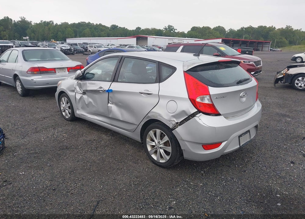 2013 HYUNDAI ACCENT VIN: KMHCU5AE5DU098865
